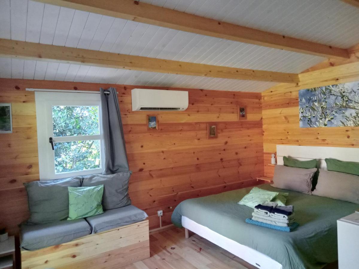 Chalet "Le Petit Olivier" Gites Appart 'Hotel L'Echappee Belle D'Aubenas Logement 2 Sur 3 Exterior foto