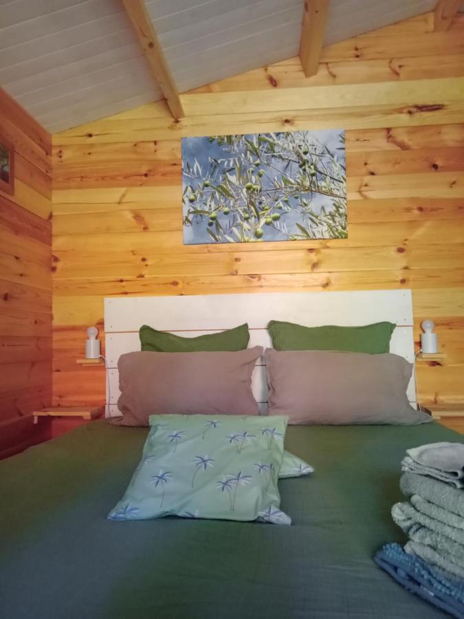 Chalet "Le Petit Olivier" Gites Appart 'Hotel L'Echappee Belle D'Aubenas Logement 2 Sur 3 Exterior foto
