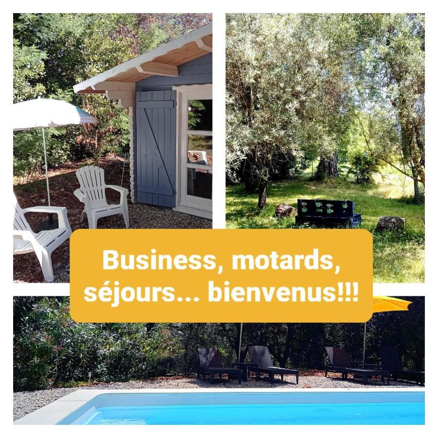 Chalet "Le Petit Olivier" Gites Appart 'Hotel L'Echappee Belle D'Aubenas Logement 2 Sur 3 Exterior foto